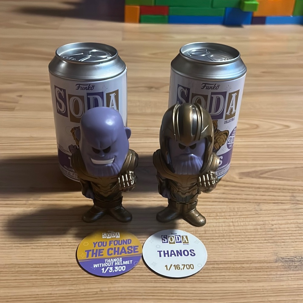 Marvel funko soda thanos common and chase!